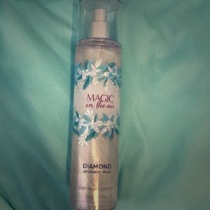 NEW bath and body works diamond shimmer mist